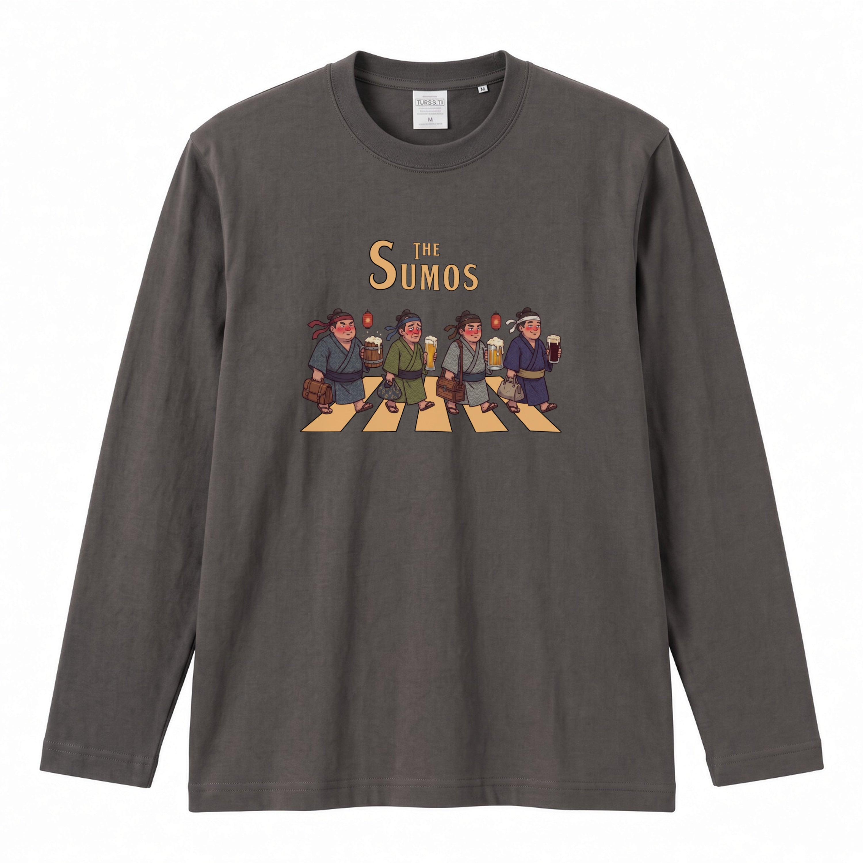 THE SUMOS | 浴衣姿 お相撲さん 乾杯ビール ロック名盤オマージュ グラフィック 長袖Tシャツ【おもしろ雑貨・普段着・宴会・ユニセックス・ギフトに最適】
